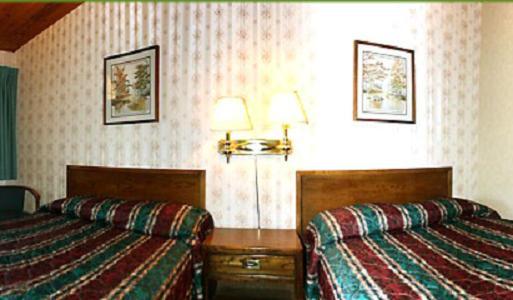 Economy Inn وكياه، ميندوسينو، كاليفورنيا المظهر الخارجي الصورة